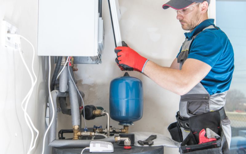 professional replacing a water heater in new jersey